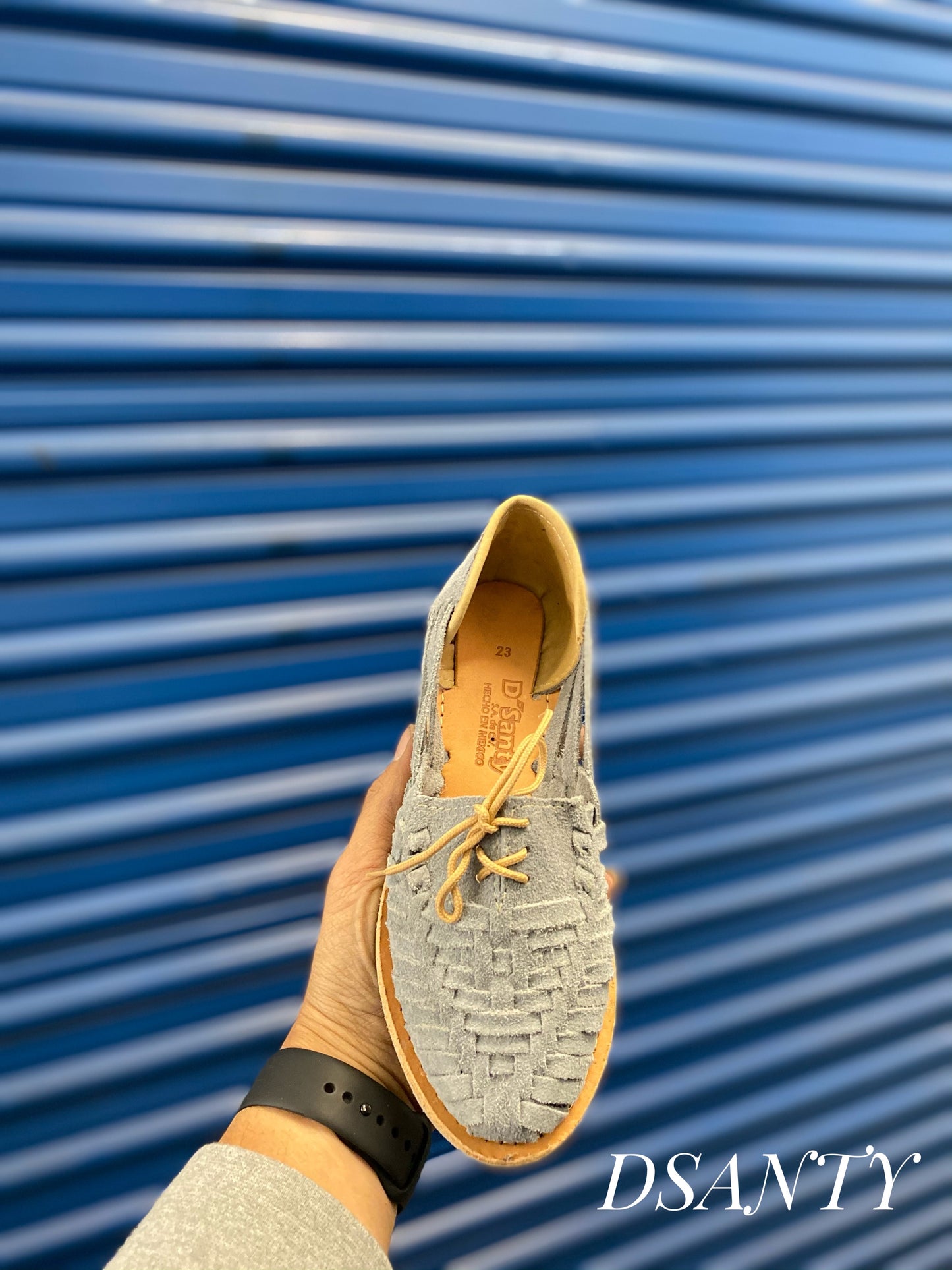 Agujeta Gamuza-Suede GRIS